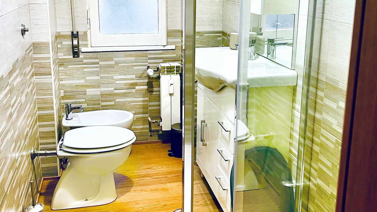 Photo of Bathroom in Quartiere XX Ardeatino