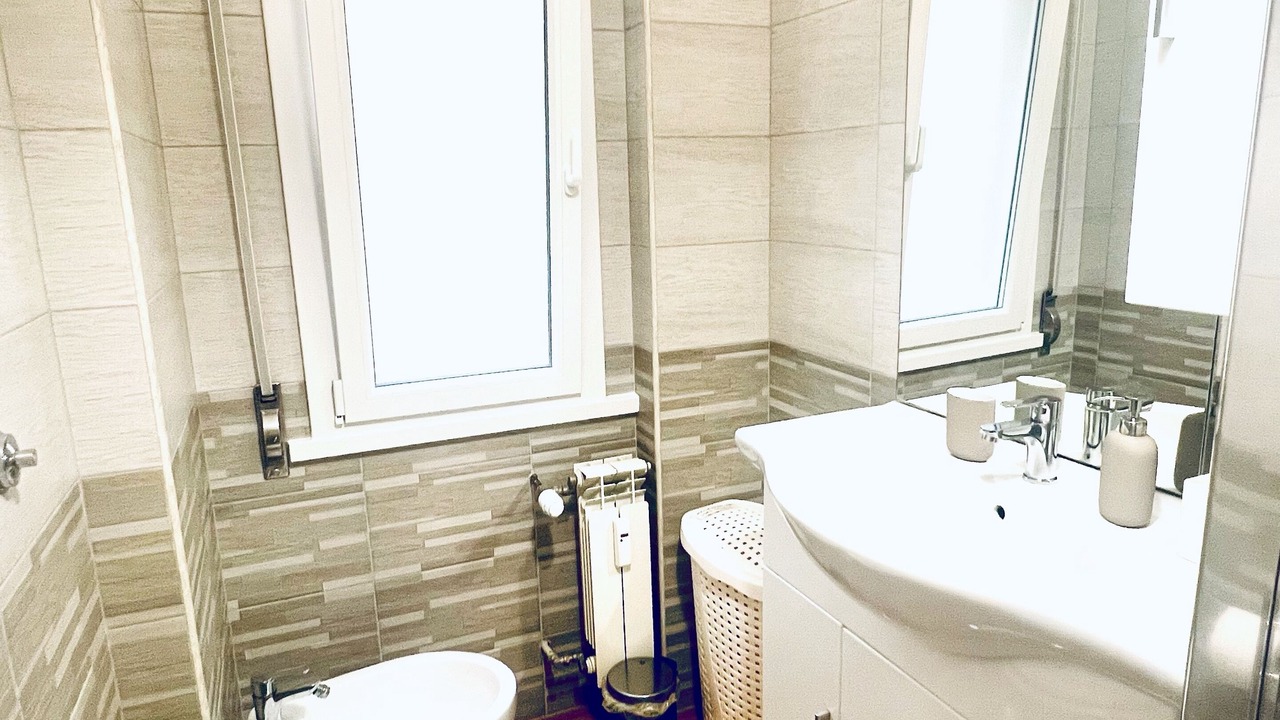 Photo of Bathroom in Quartiere XX Ardeatino