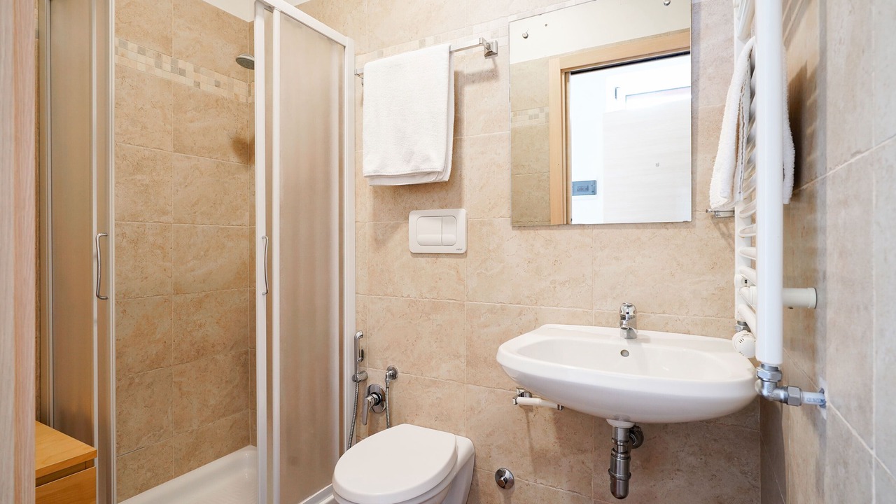 Photo of Bathroom in Alcanterini
