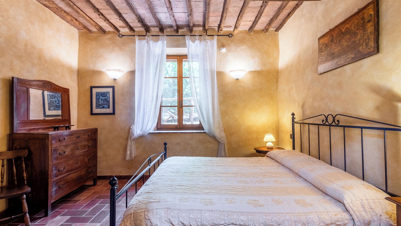 Photo of Bedroom in Monticiano