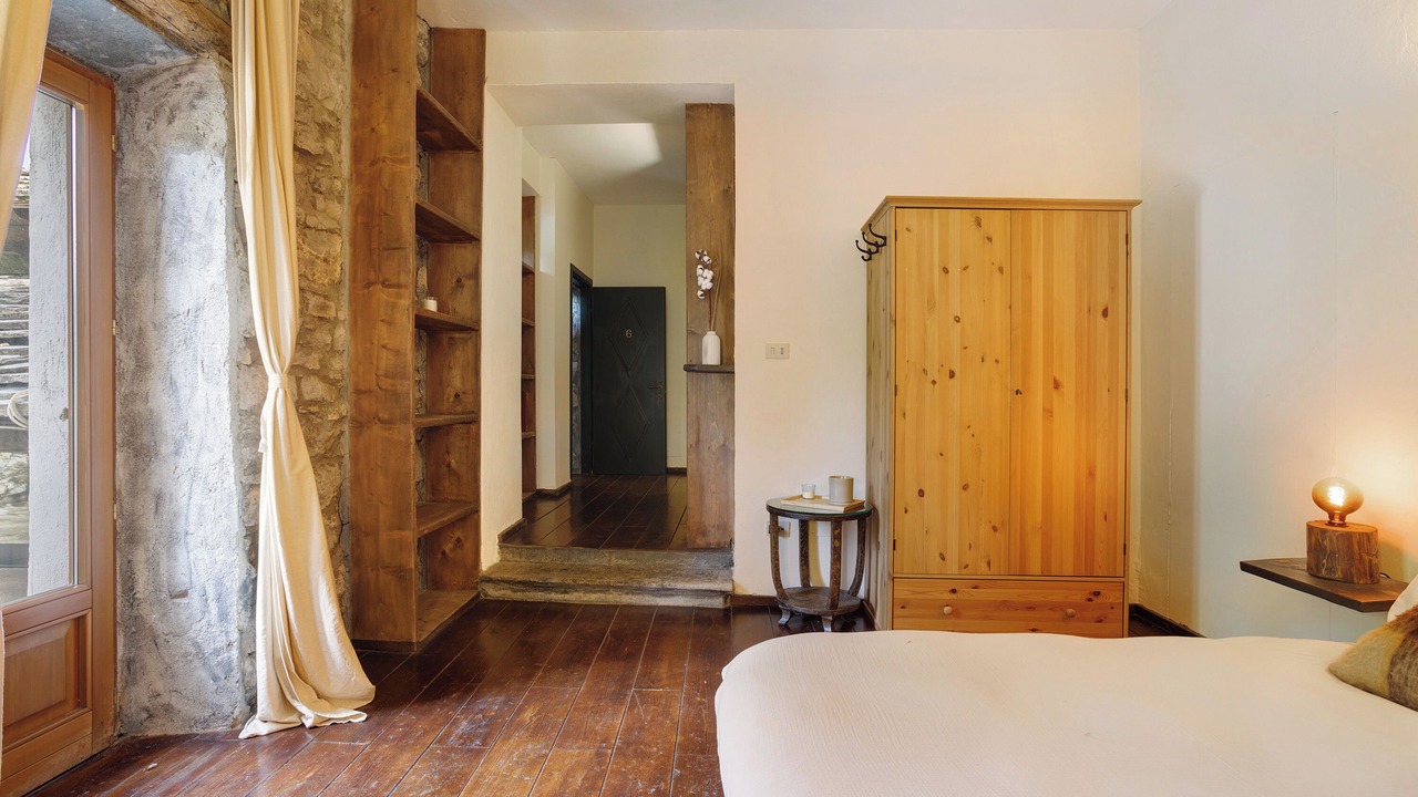 Photo of Bedroom in Cernobbio