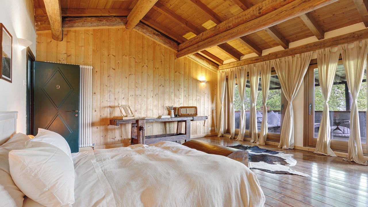 Photo of Bedroom in Cernobbio
