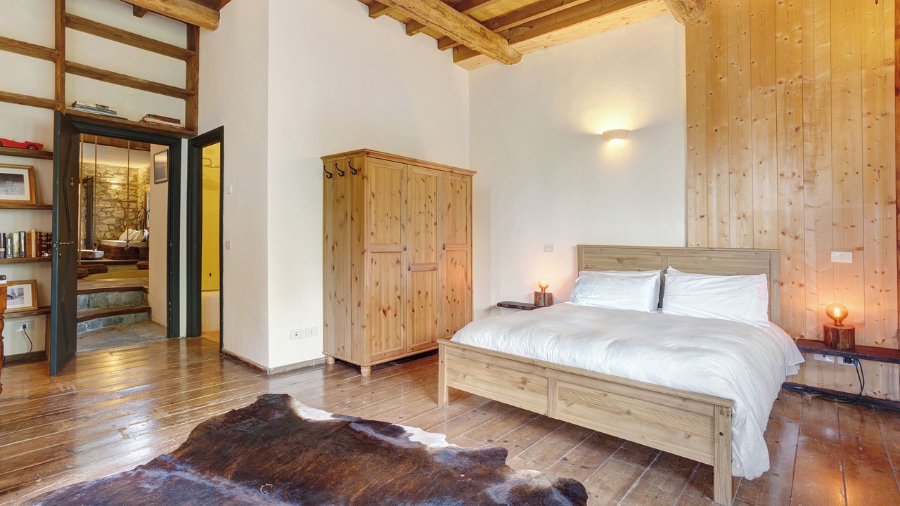 Photo of Bedroom in Cernobbio