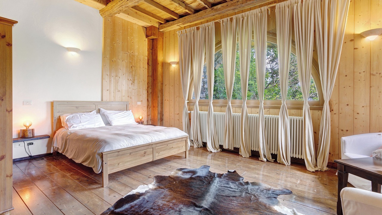 Photo of Bedroom in Cernobbio