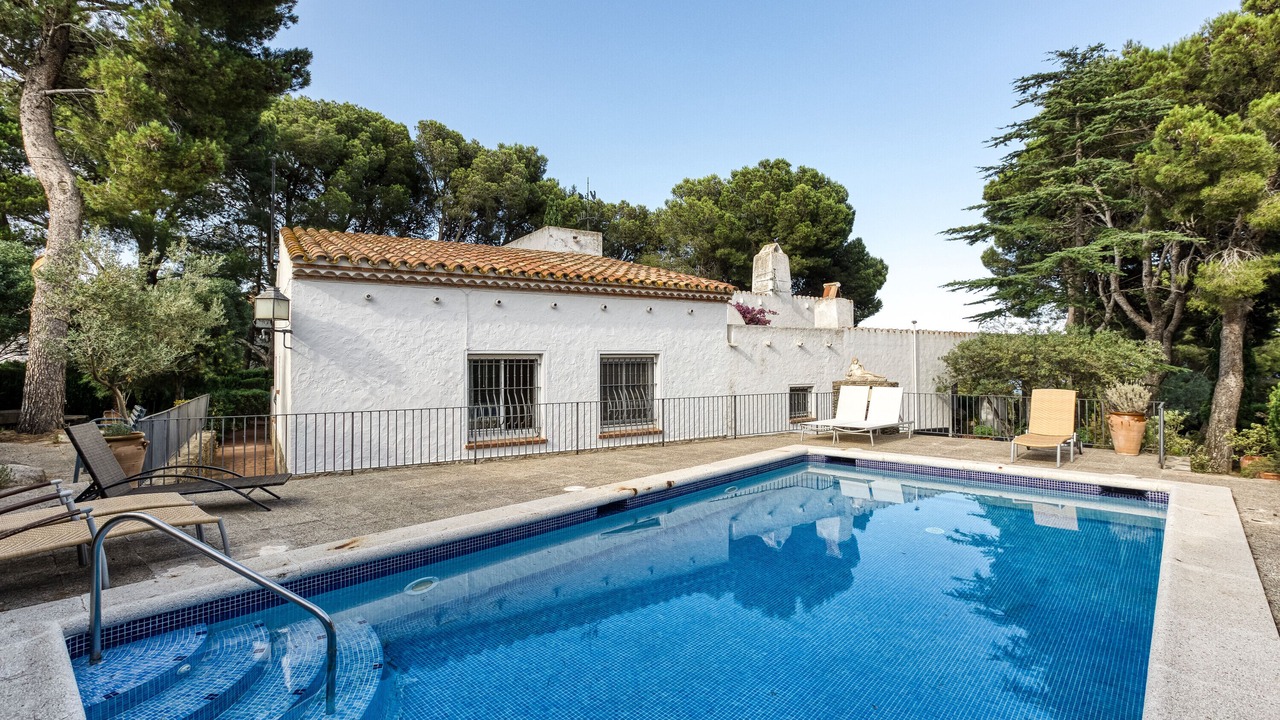 Photo of Outdoor in Llanca