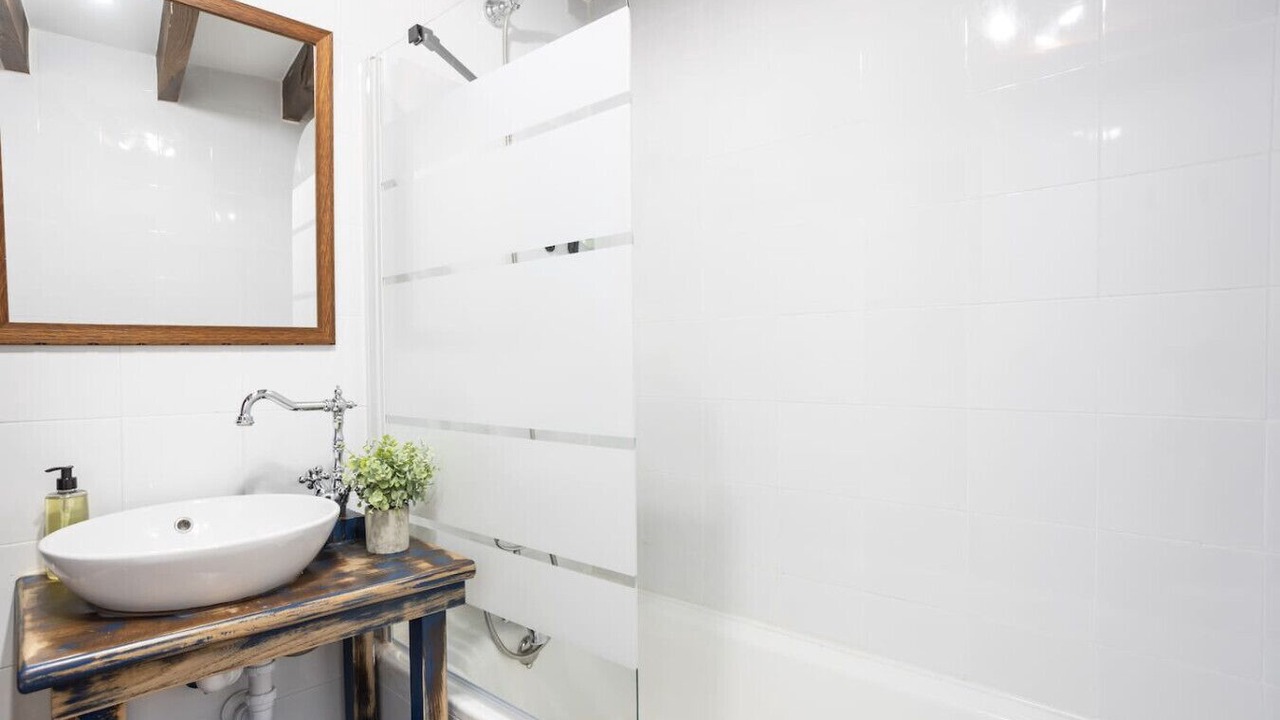 Photo of Bathroom in Lloreda