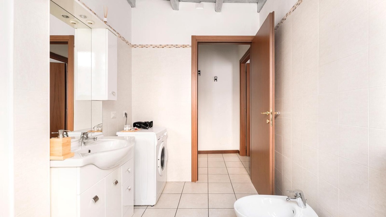 Photo of Bathroom in Como