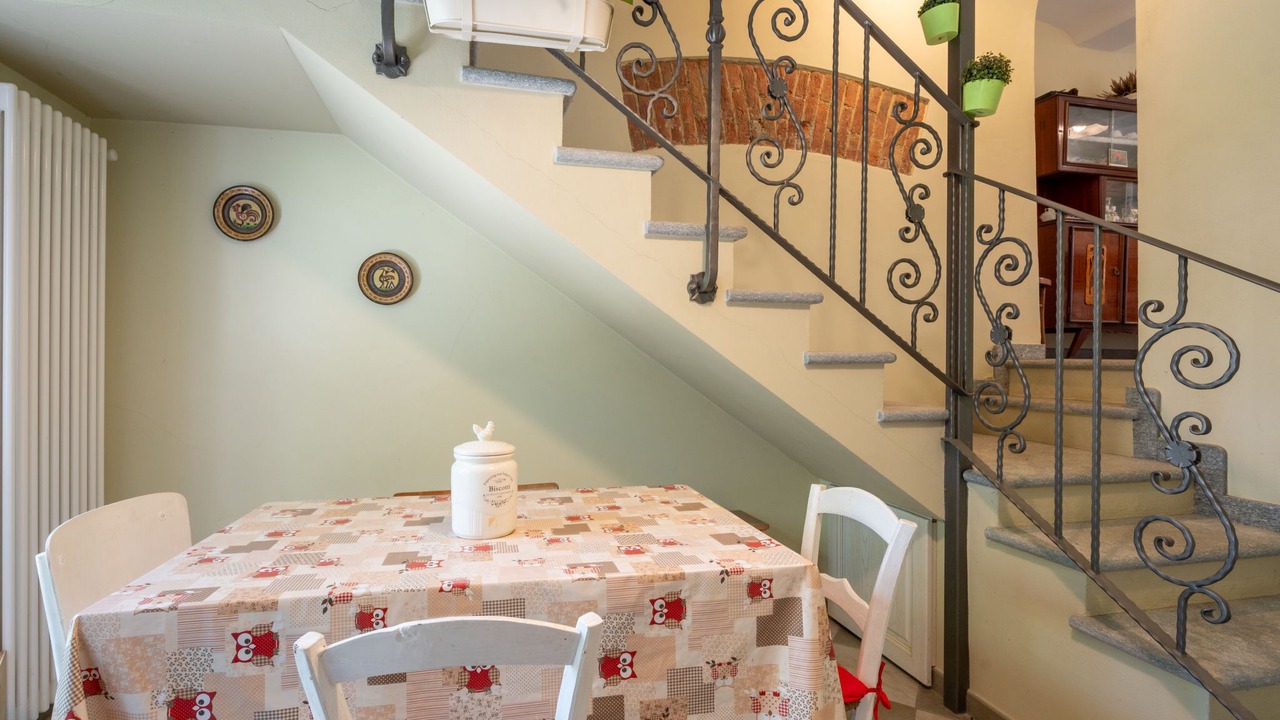 Photo of Bedroom in Montaldo Roero