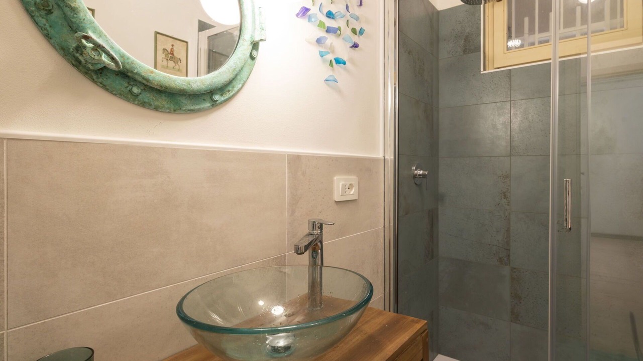 Photo of Bathroom in Belgirate