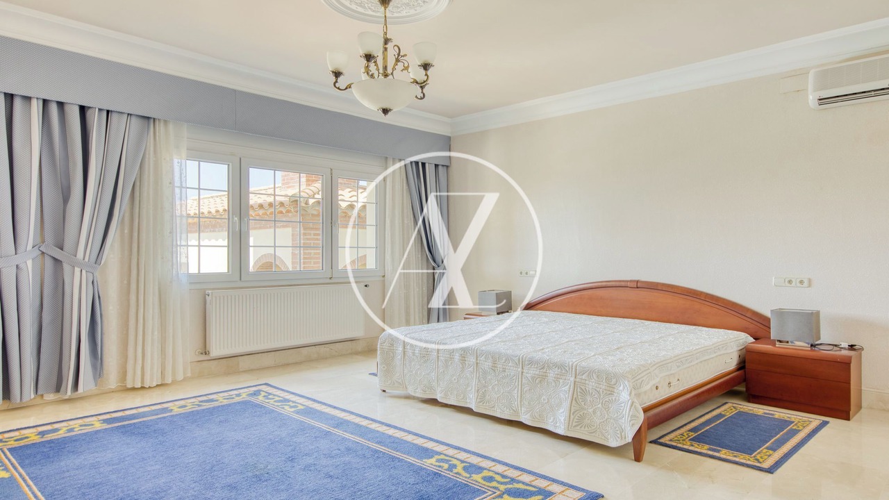 Photo of Bedroom in Palau-Saverdera