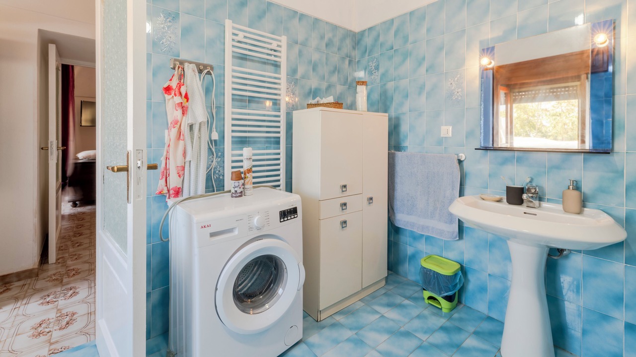 Photo of Bathroom in Pantelleria