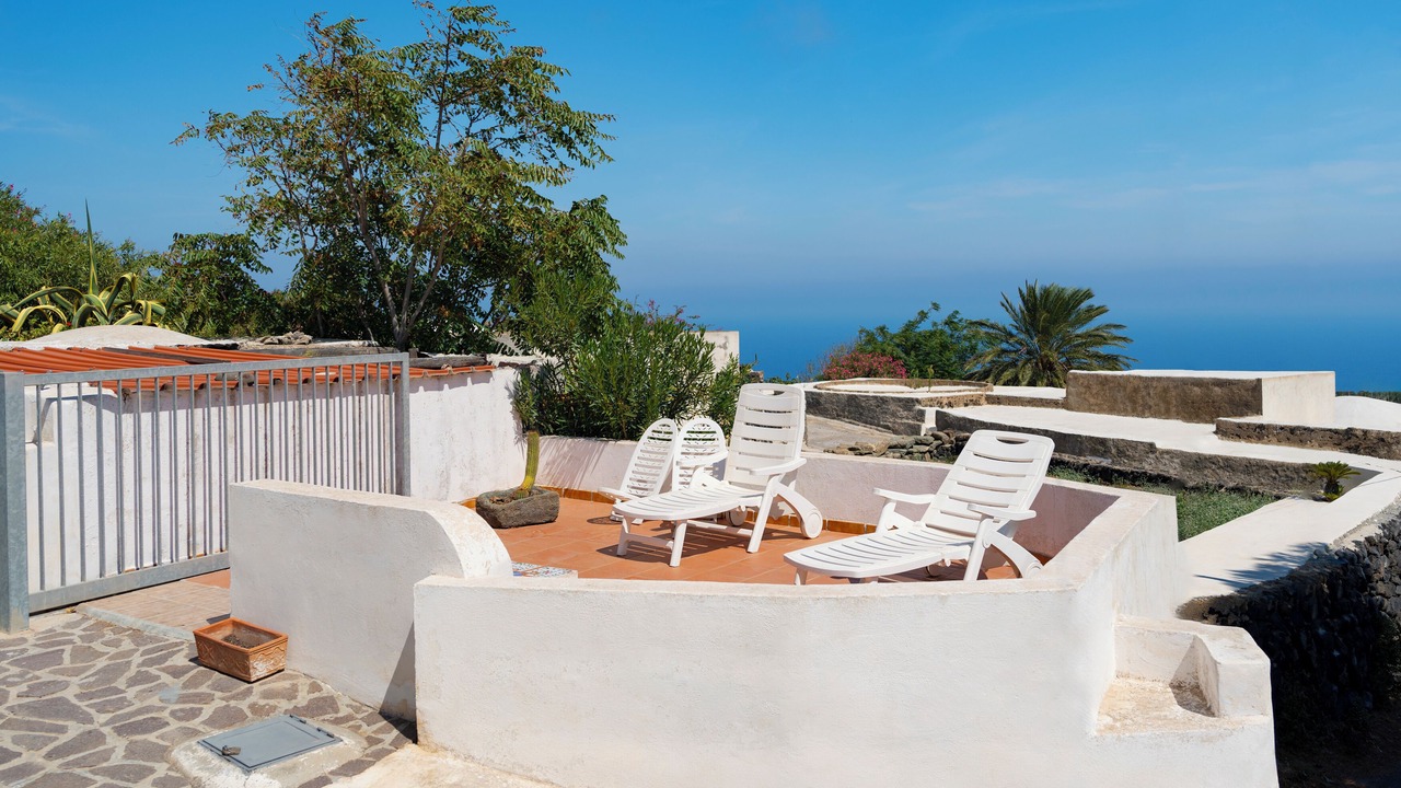 Photo of Patio Balcony in Pantelleria