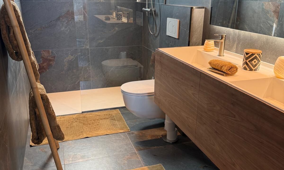 Photo of Bathroom in Cadaques