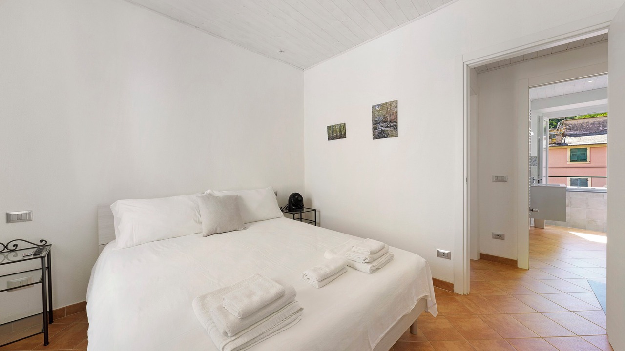 Photo of Bedroom in Borzonasca