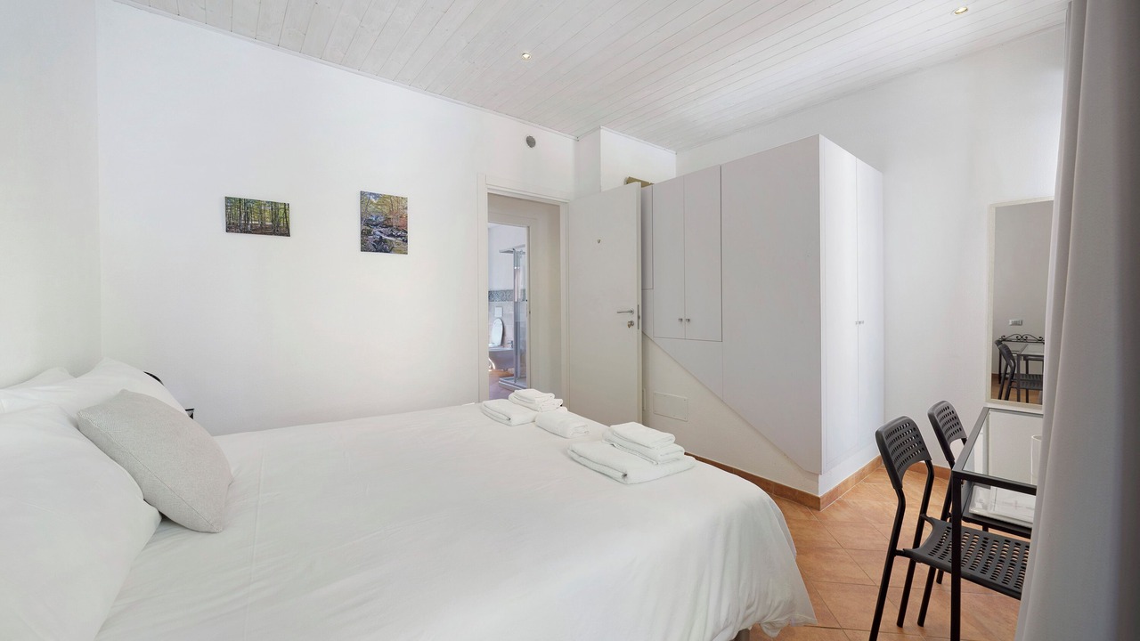 Photo of Bedroom in Borzonasca
