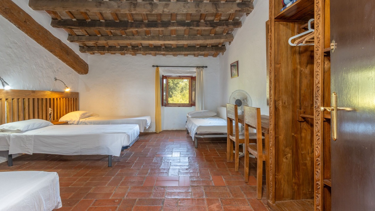 Photo of Bedroom in Camos