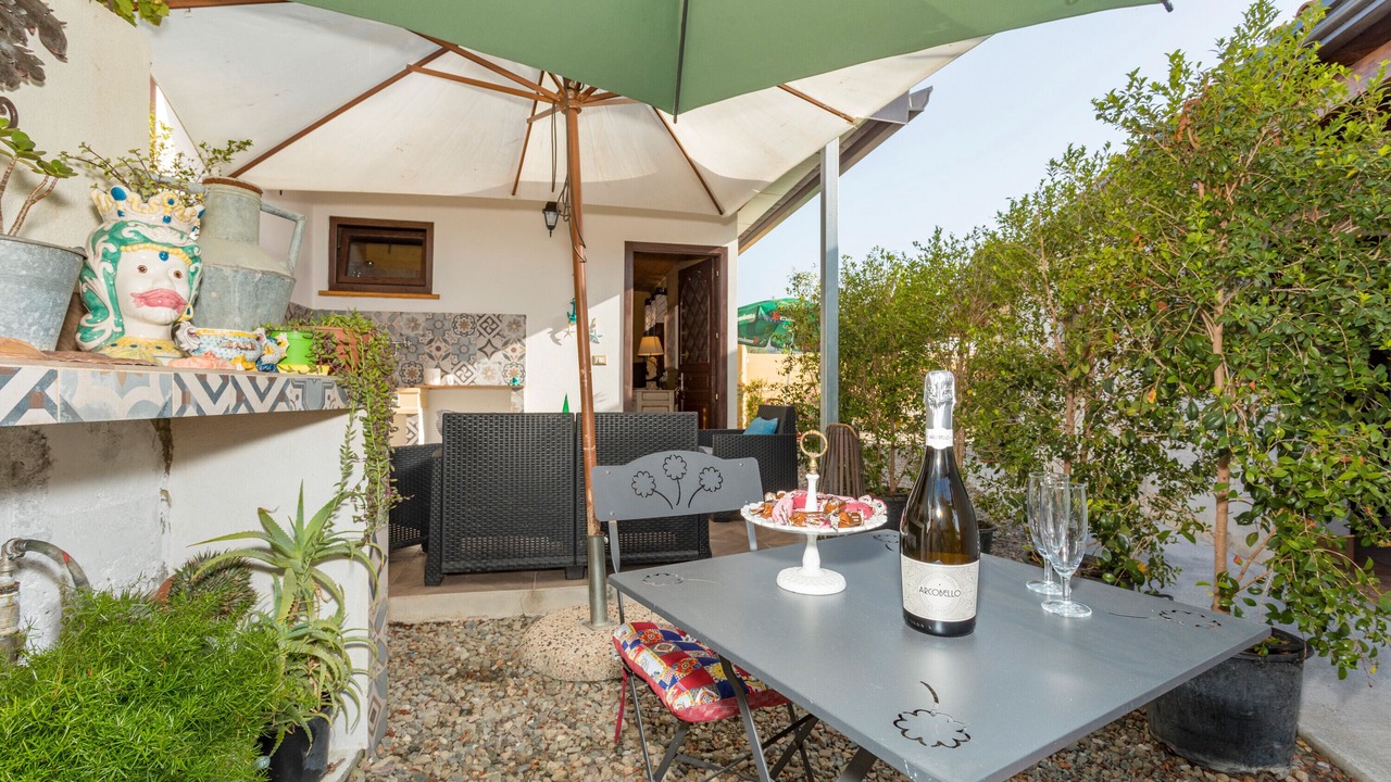 Photo of Outdoor in Mitogio