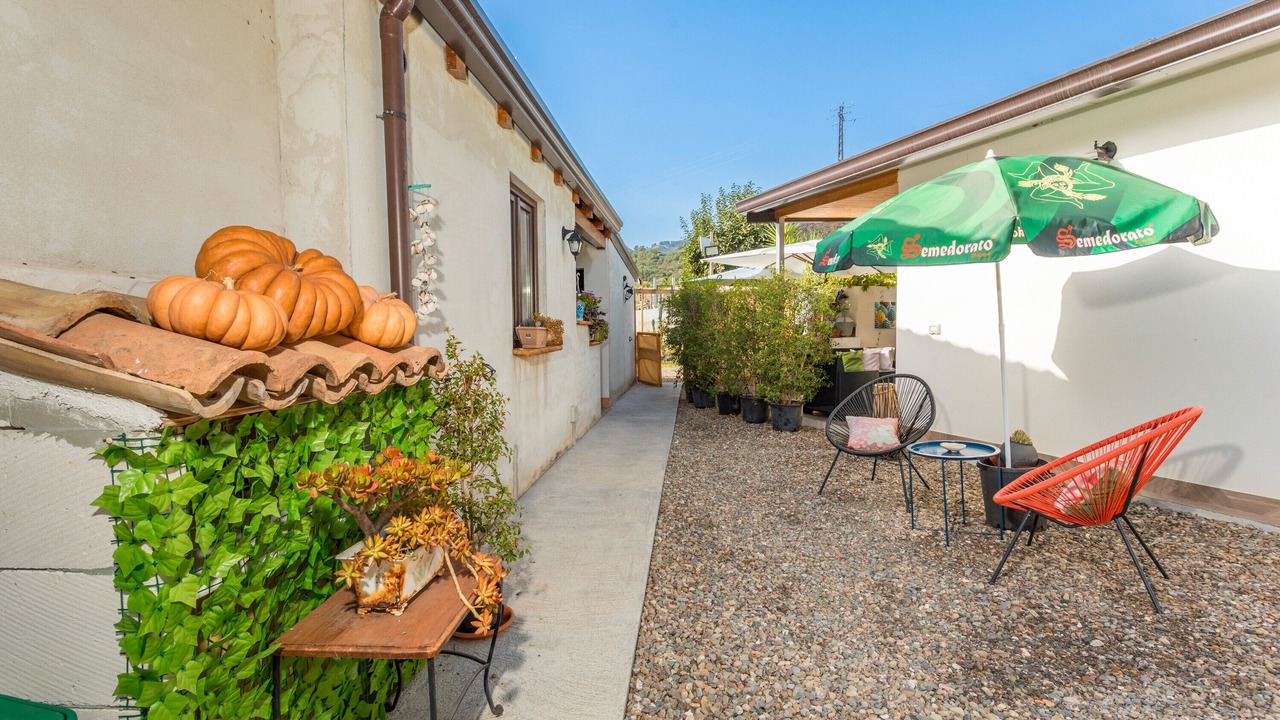 Photo of Patio Balcony in Mitogio