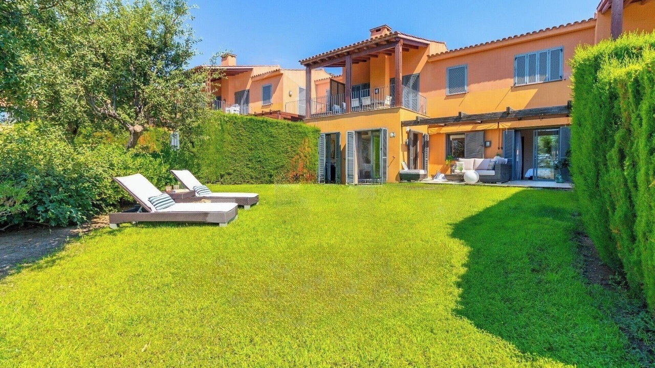 Photo of Outdoor in Bonmont Terres Noves