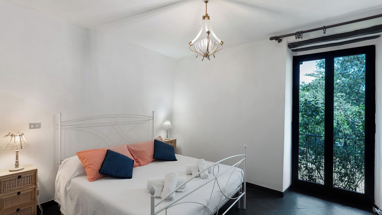 Photo of Bedroom in Rezzo