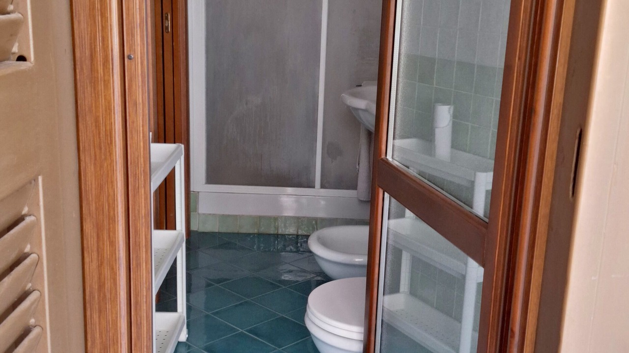 Photo of Bathroom in Pagani