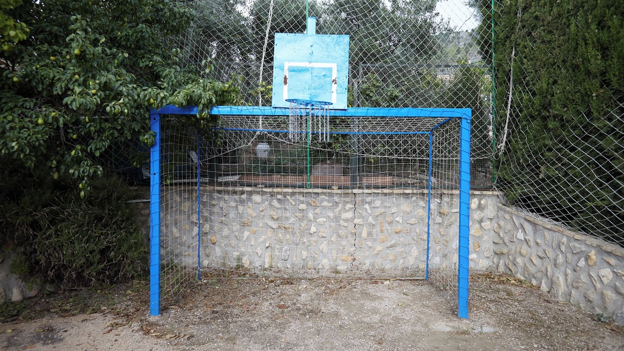 Photo of Outdoor in Burunchel