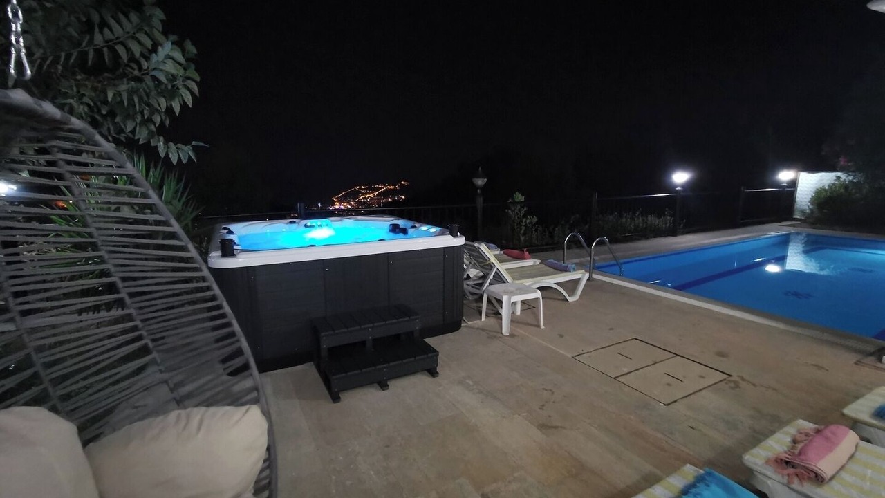 Photo of Patio Balcony in Bektas