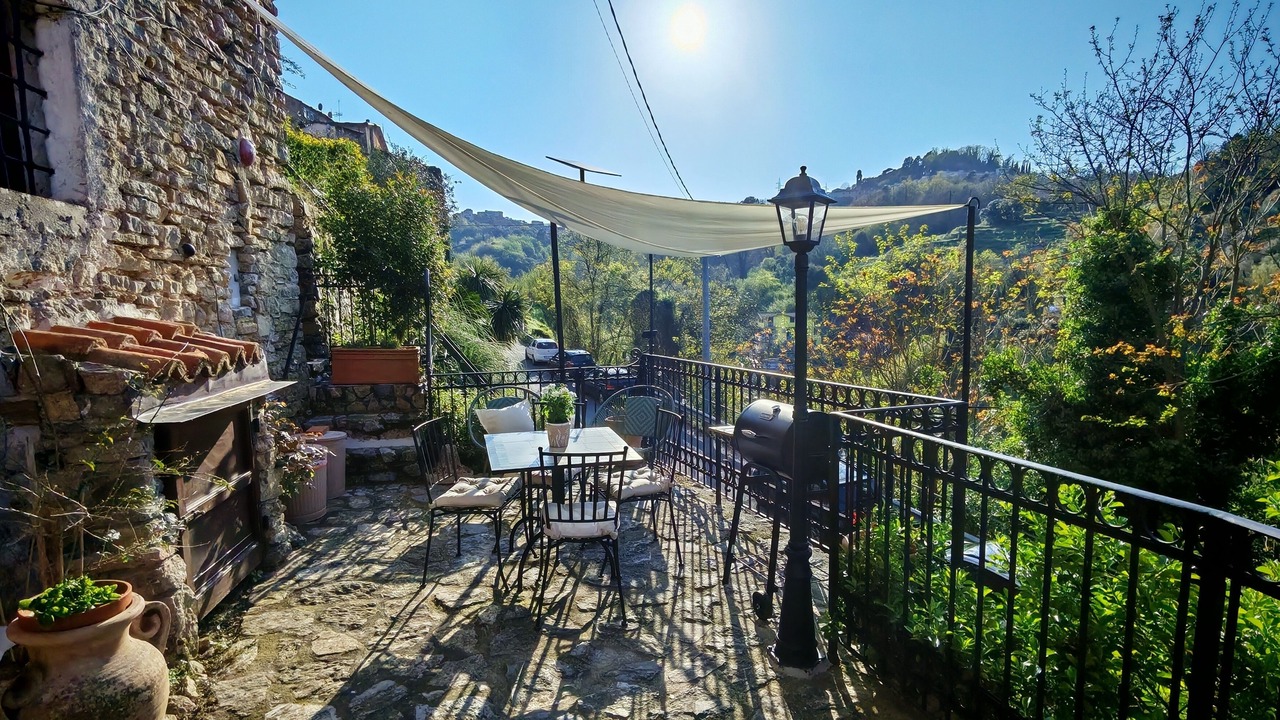 Photo of Outdoor in Arcola