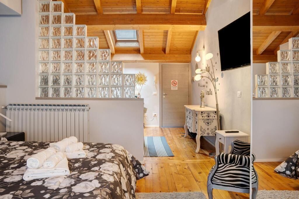 Photo of Bedroom in Mondovi
