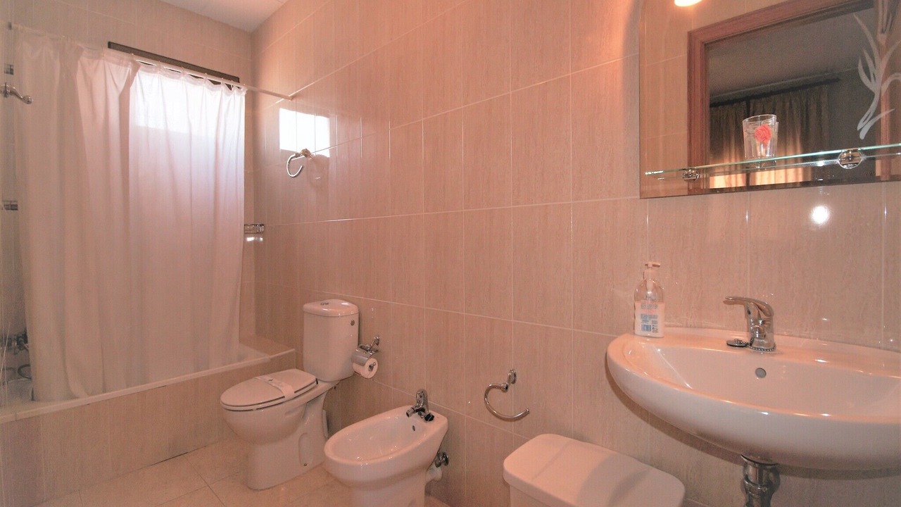 Photo of Bathroom in Vila-sacra