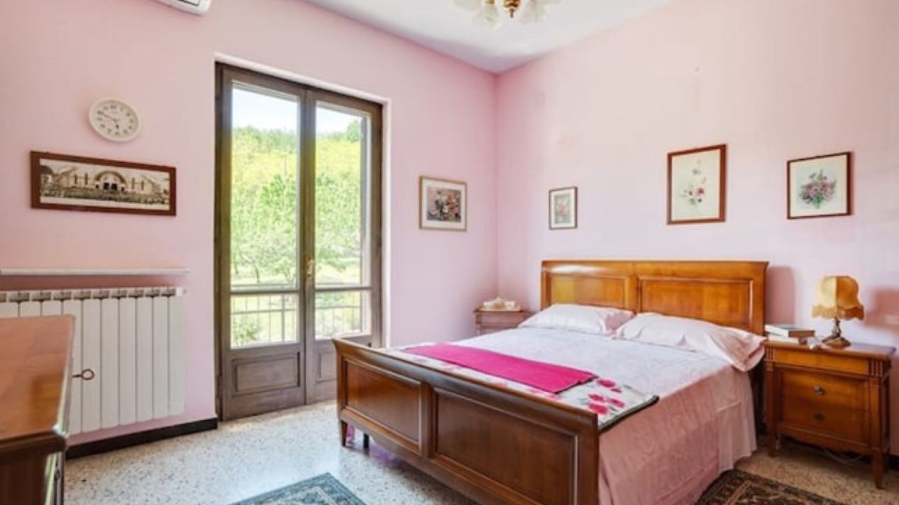 Photo of Bedroom in San Salvatore Monferrato