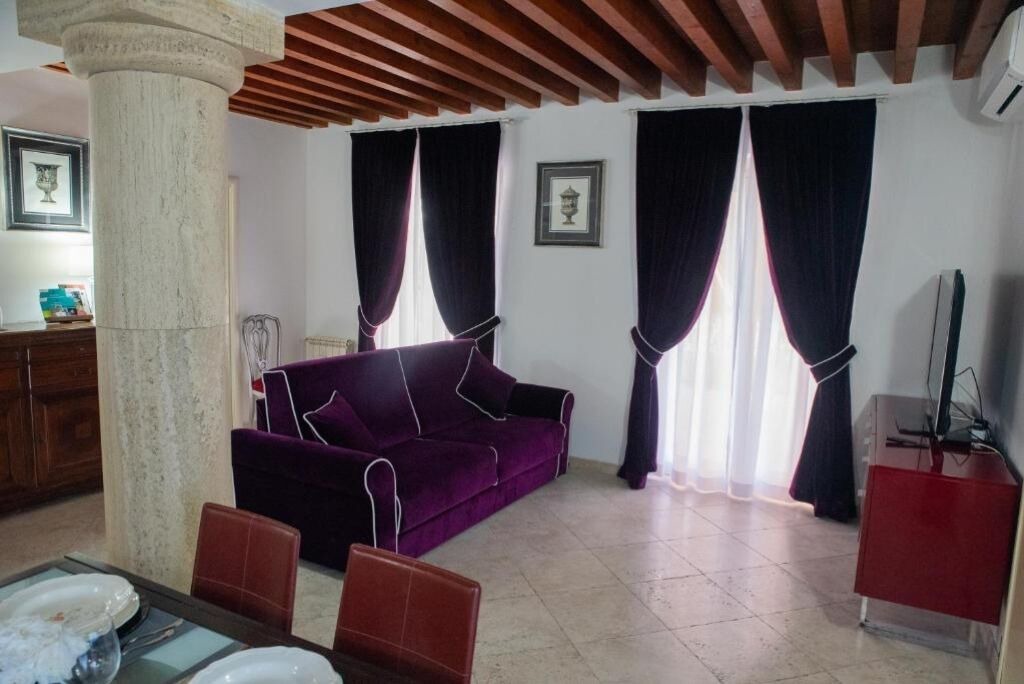 Photo of Livingroom in Tivoli
