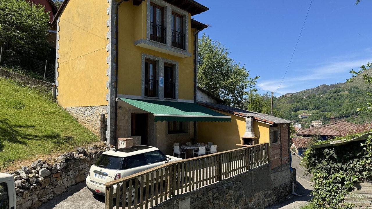 Photo of Others in Cangas de Onis