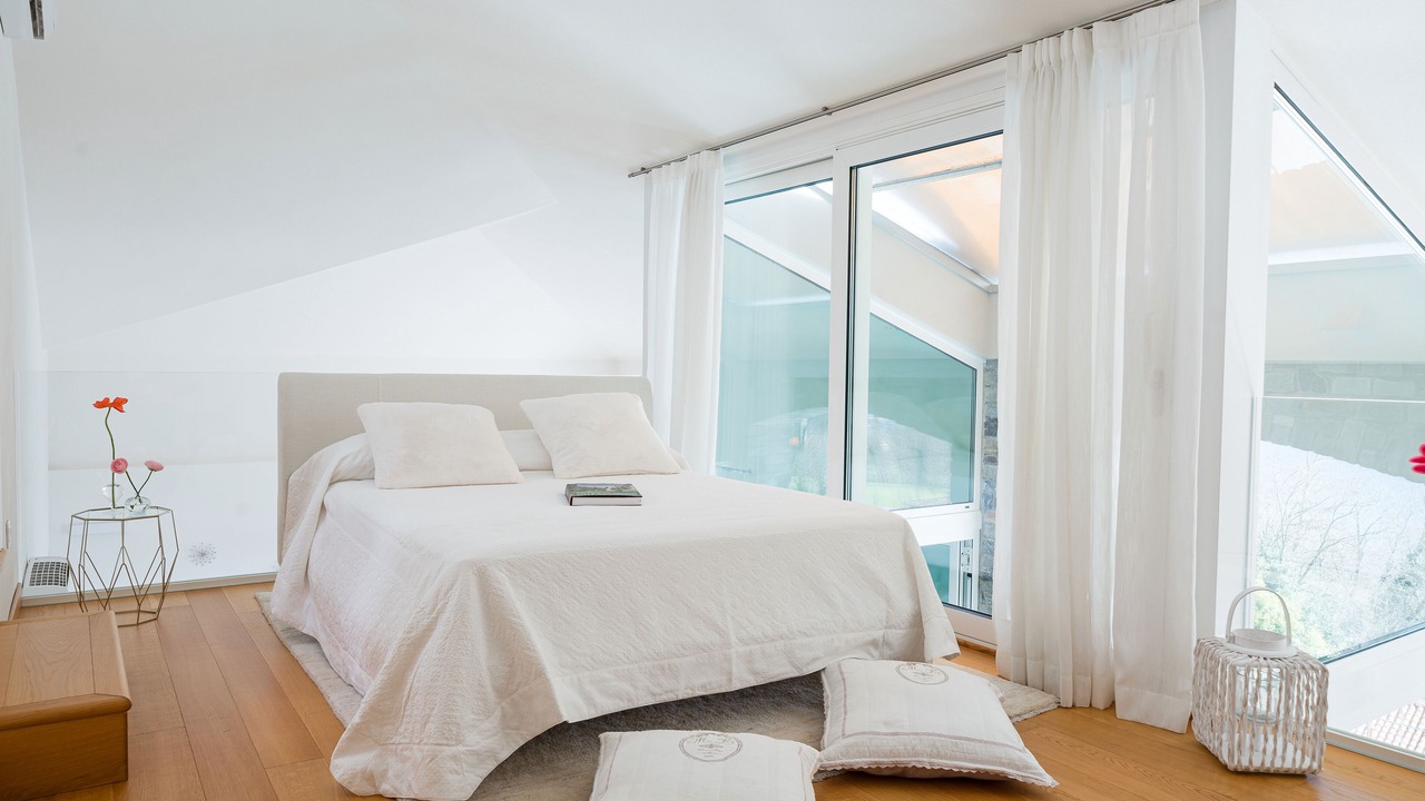 Photo of Bedroom in Tremezzo