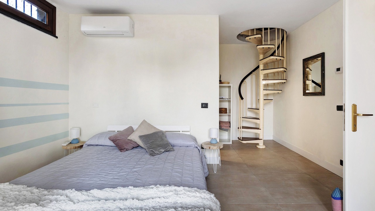 Photo of Bedroom in Arcola
