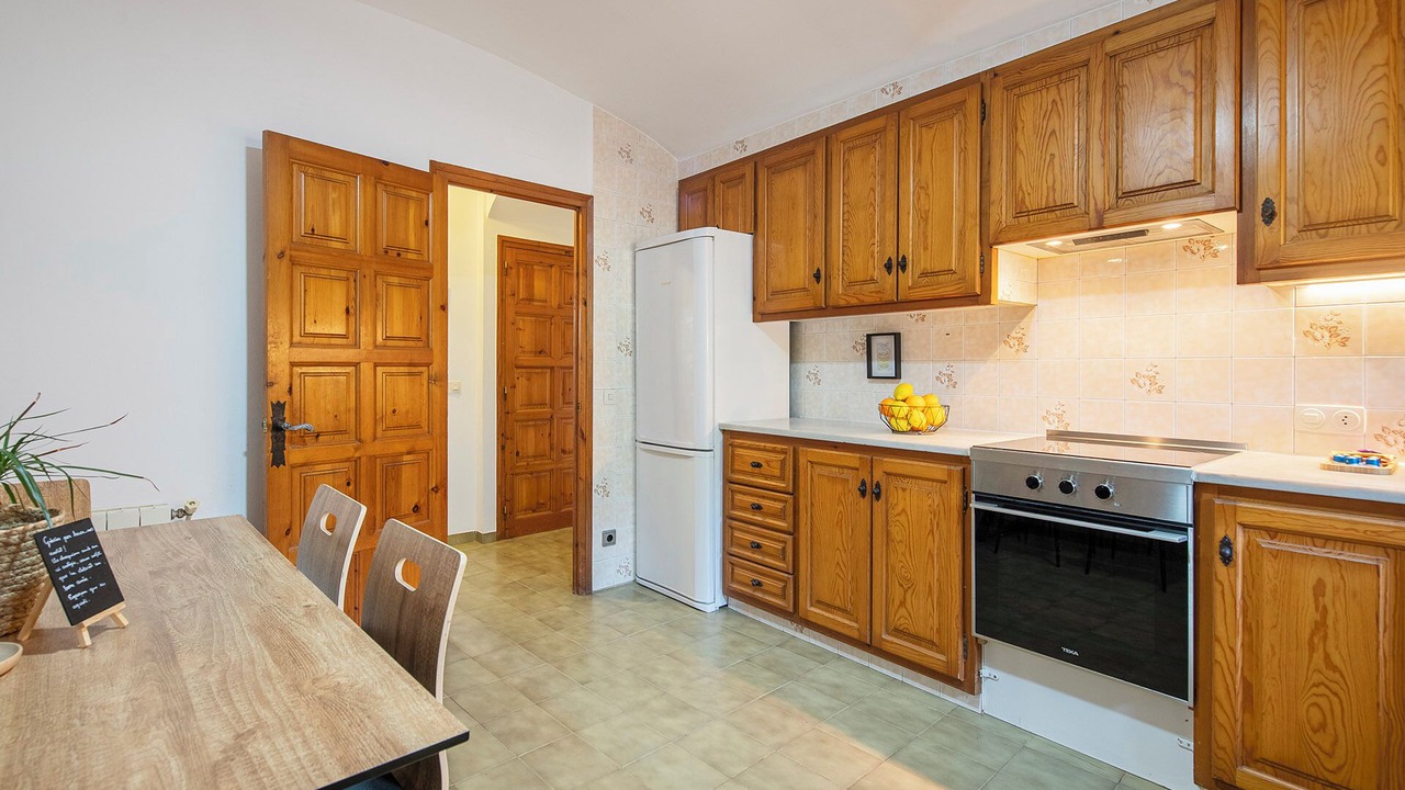 Photo of Kitchen in Beguda