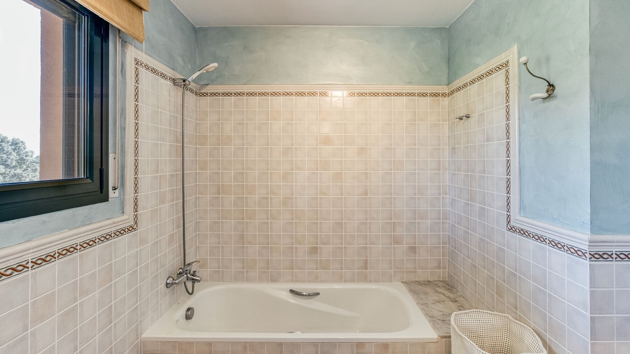Photo of Bathroom in Navata