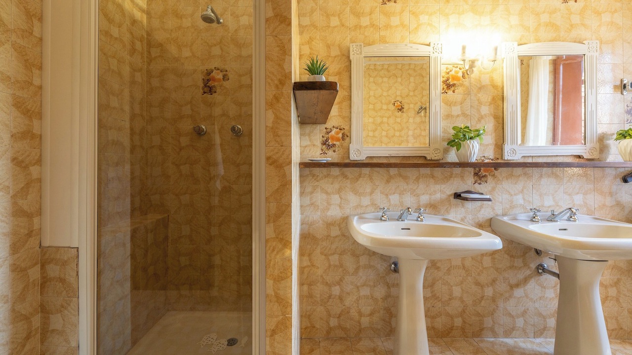 Photo of Bathroom in Todi