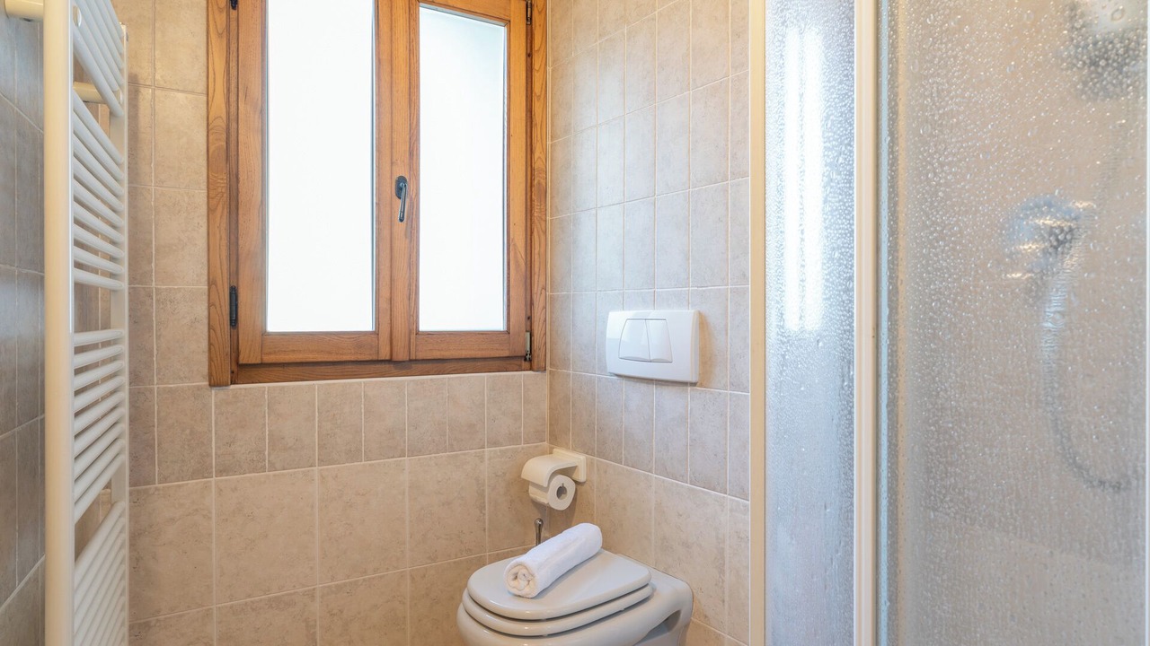 Photo of Bathroom in Lierna