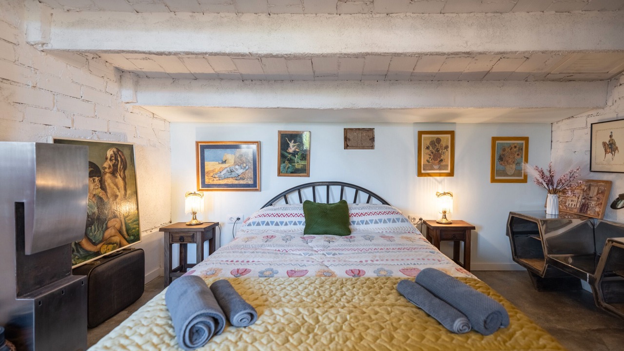 Photo of Bedroom in Riudecanyes