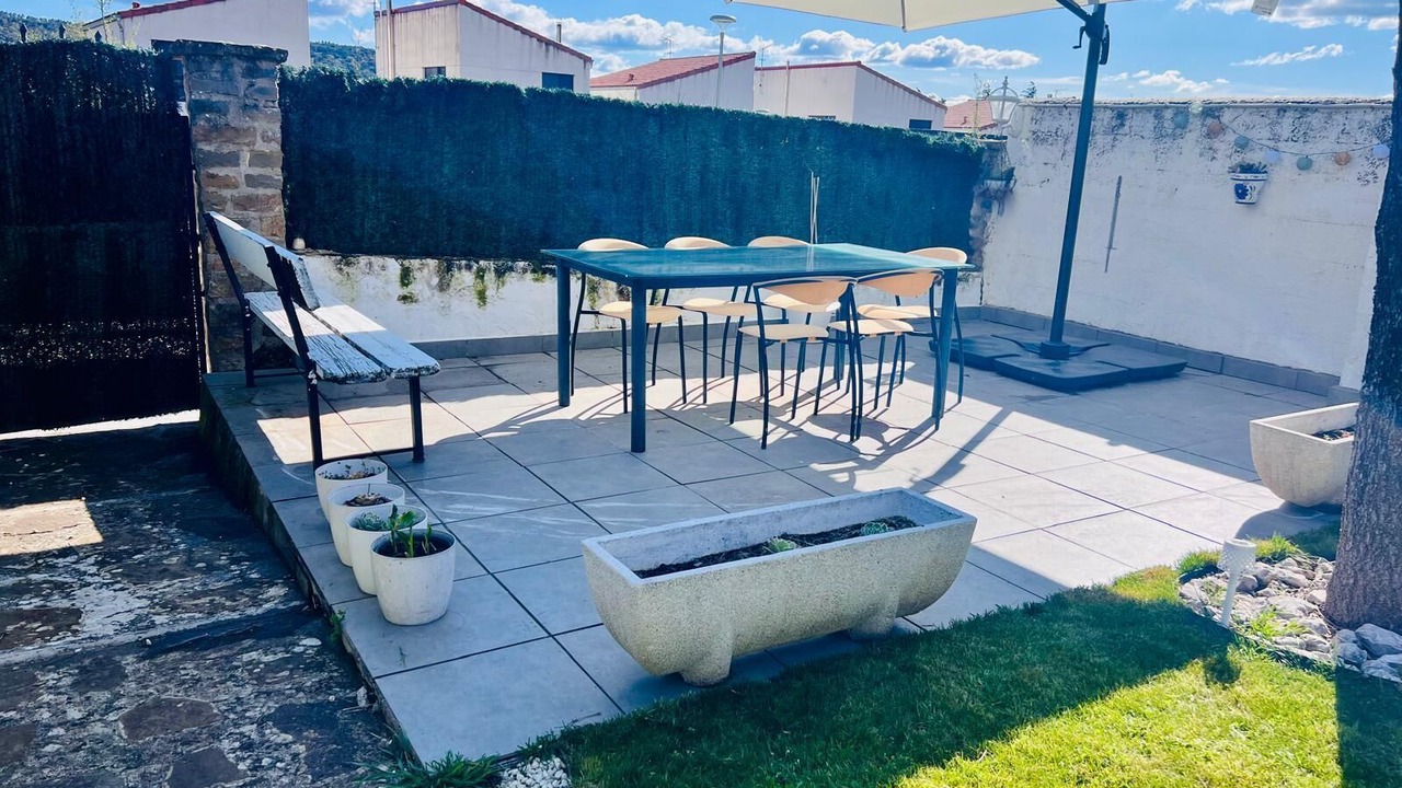 Photo of Outdoor in Yesa
