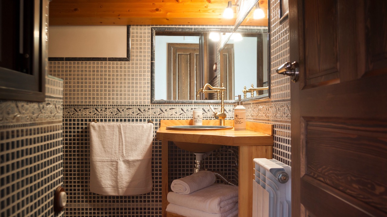 Photo of Bathroom in La Mata de los Olmos