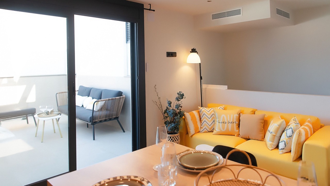 Photo of Livingroom in Roses Town Center