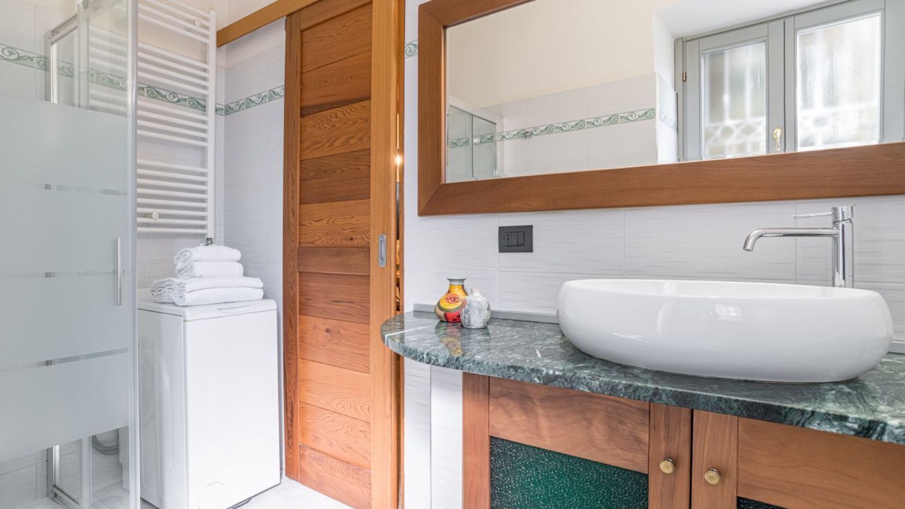 Photo of Bathroom in Moltrasio