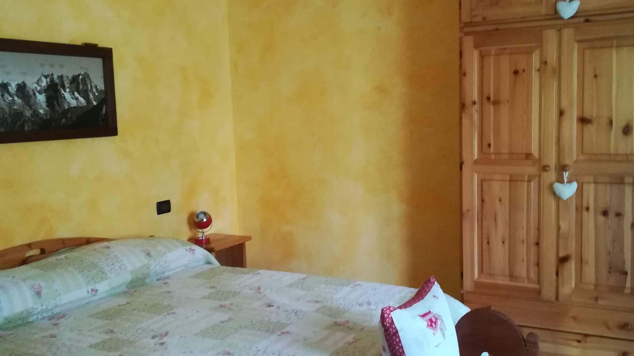 Photo of Bedroom in Verres