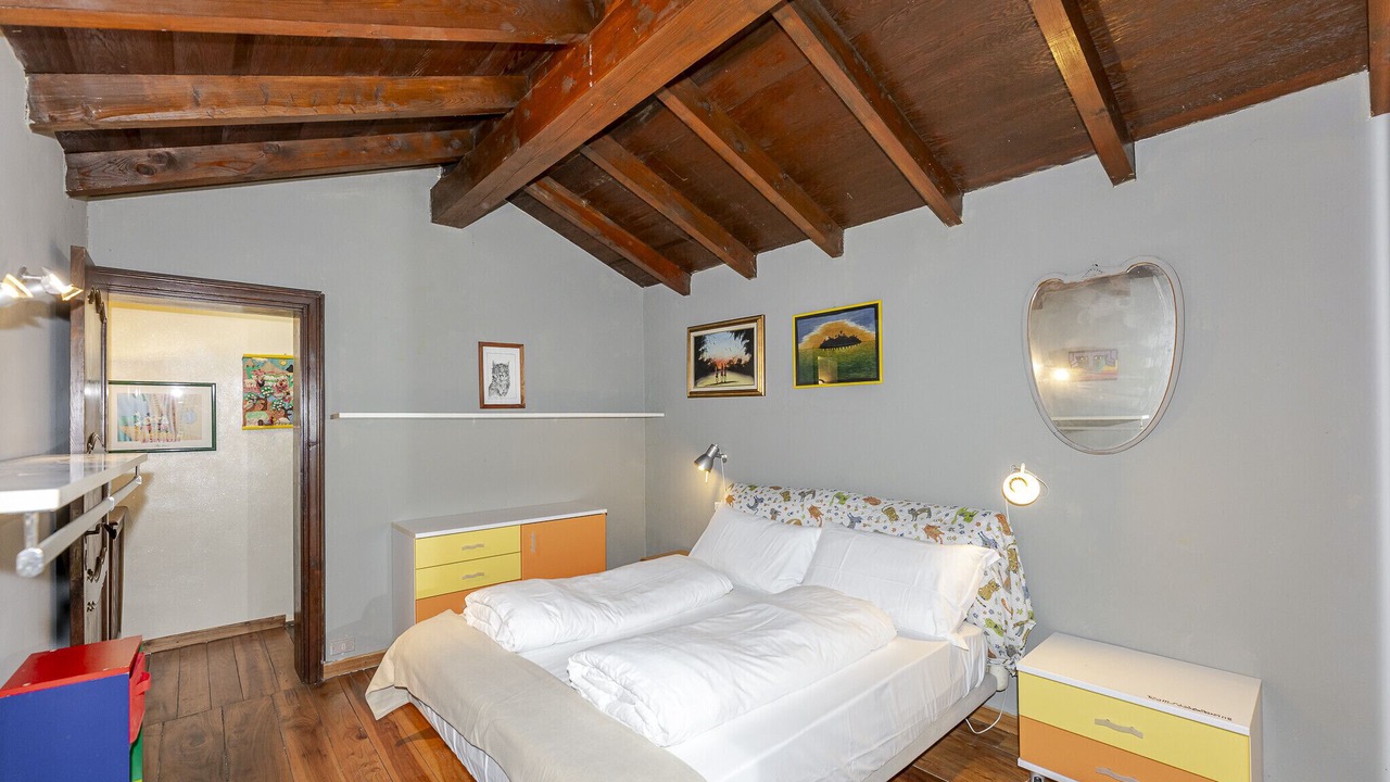 Photo of Bedroom in Montegrino Valtravaglia