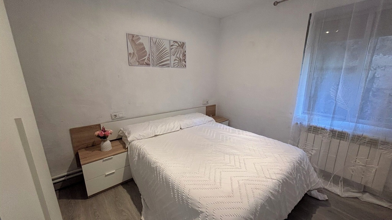 Photo of Bedroom in Mieres