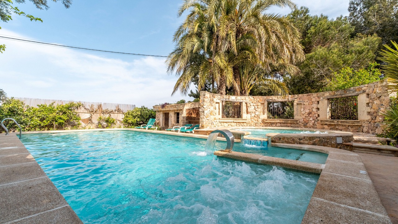 Photo of Outdoor in Catral