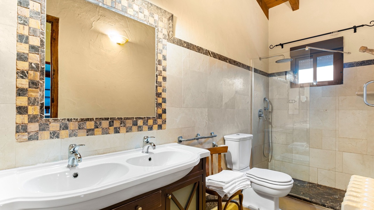 Photo of Bathroom in Catral
