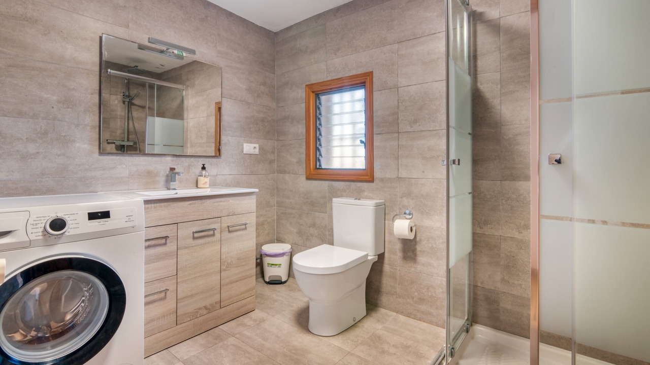 Photo of Bathroom in Trencall